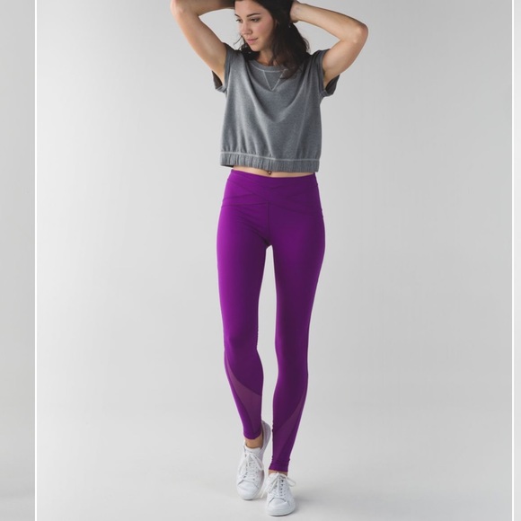 Lululemon Free Flow Tight *Full-On Luon Purple 🦄 - Picture 2 of 4